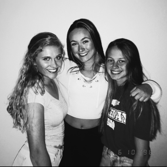 Meet your Posher, Jasy - Picture 1 of 1